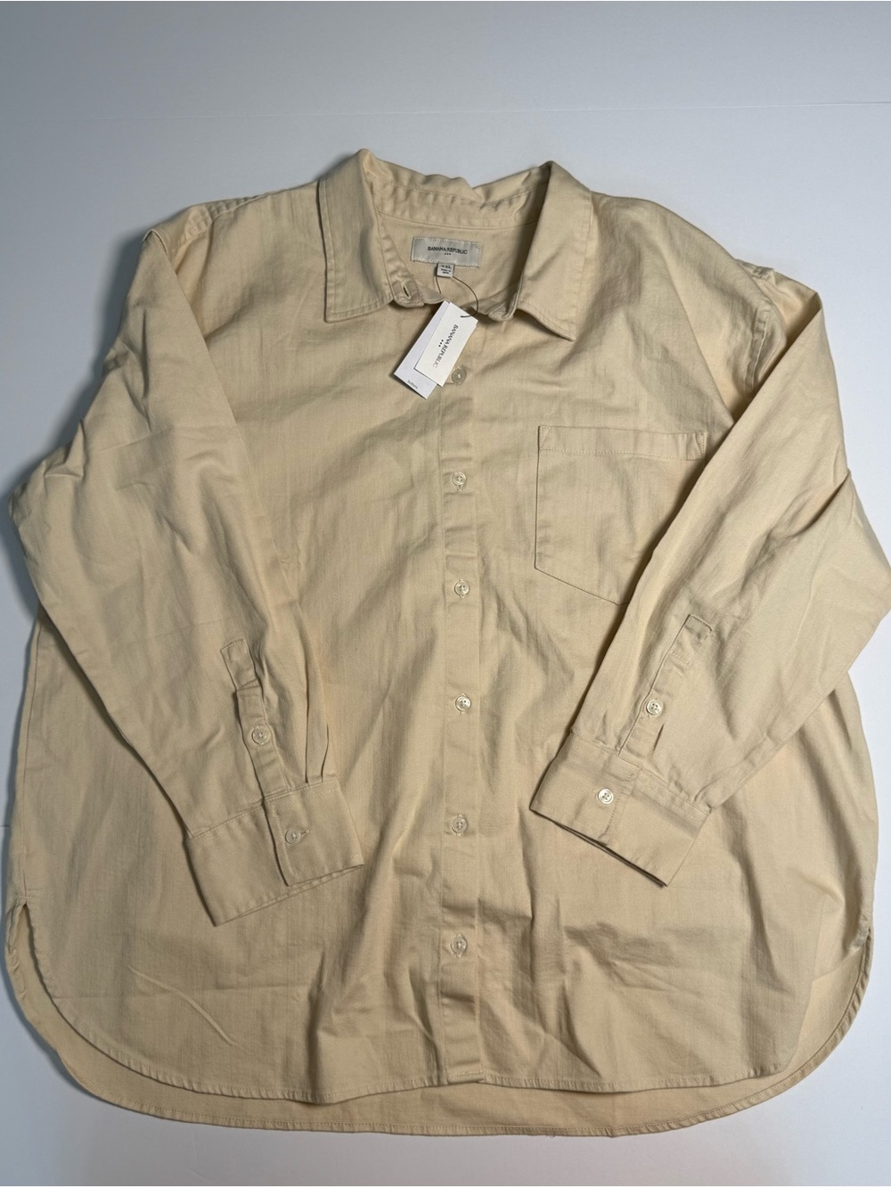 Banana Republic Ecru Button Down Shirt Size XXL Women’s 100% Cotton Classic NWT